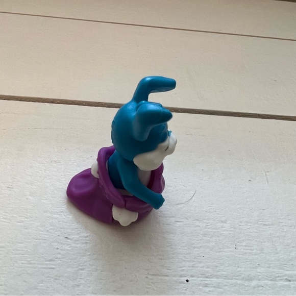 Kinder Joy Easter 2023 Mini Blue Bunny - Picture 4 of 6